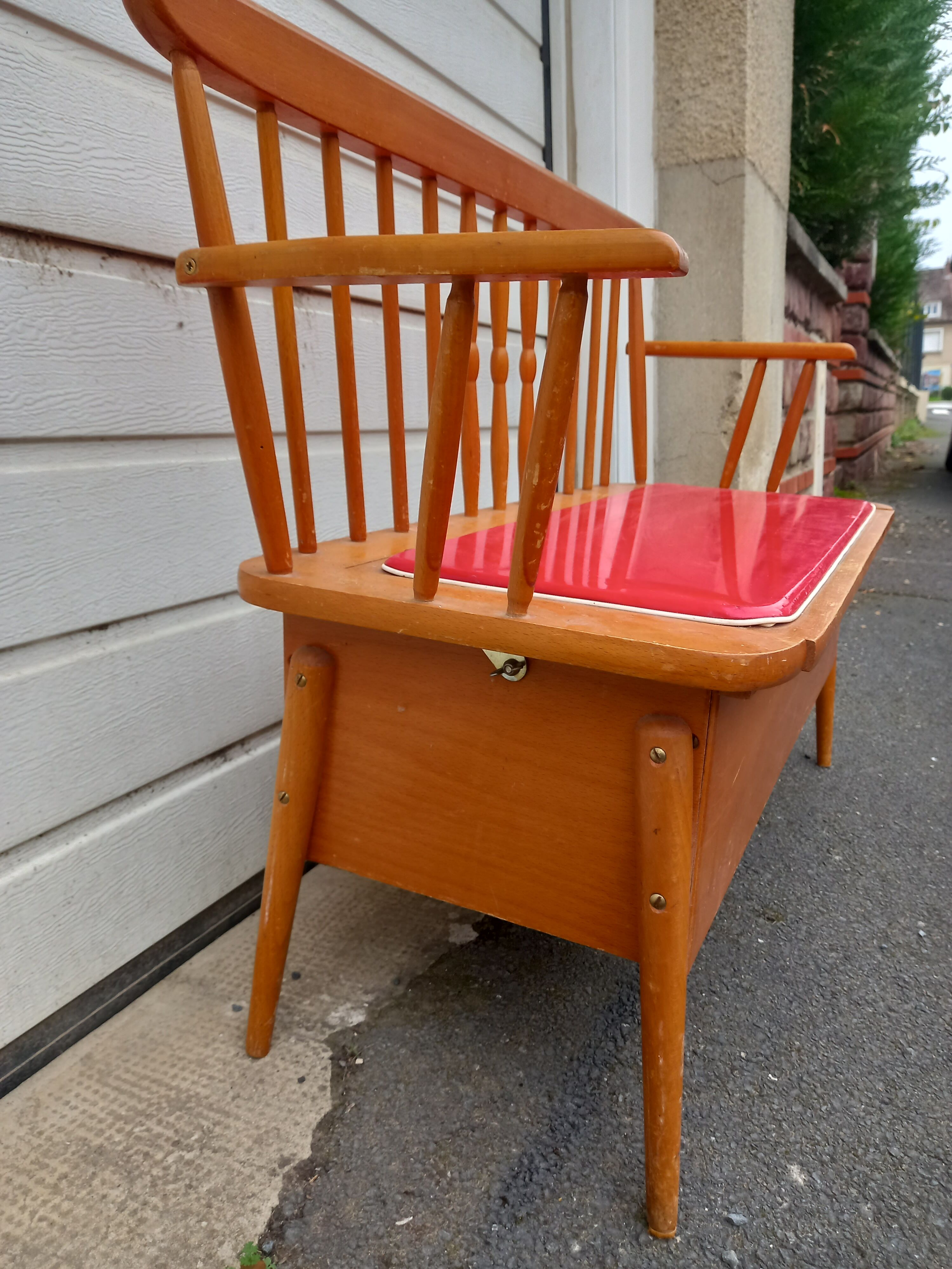 Vintage Herlag children's bench