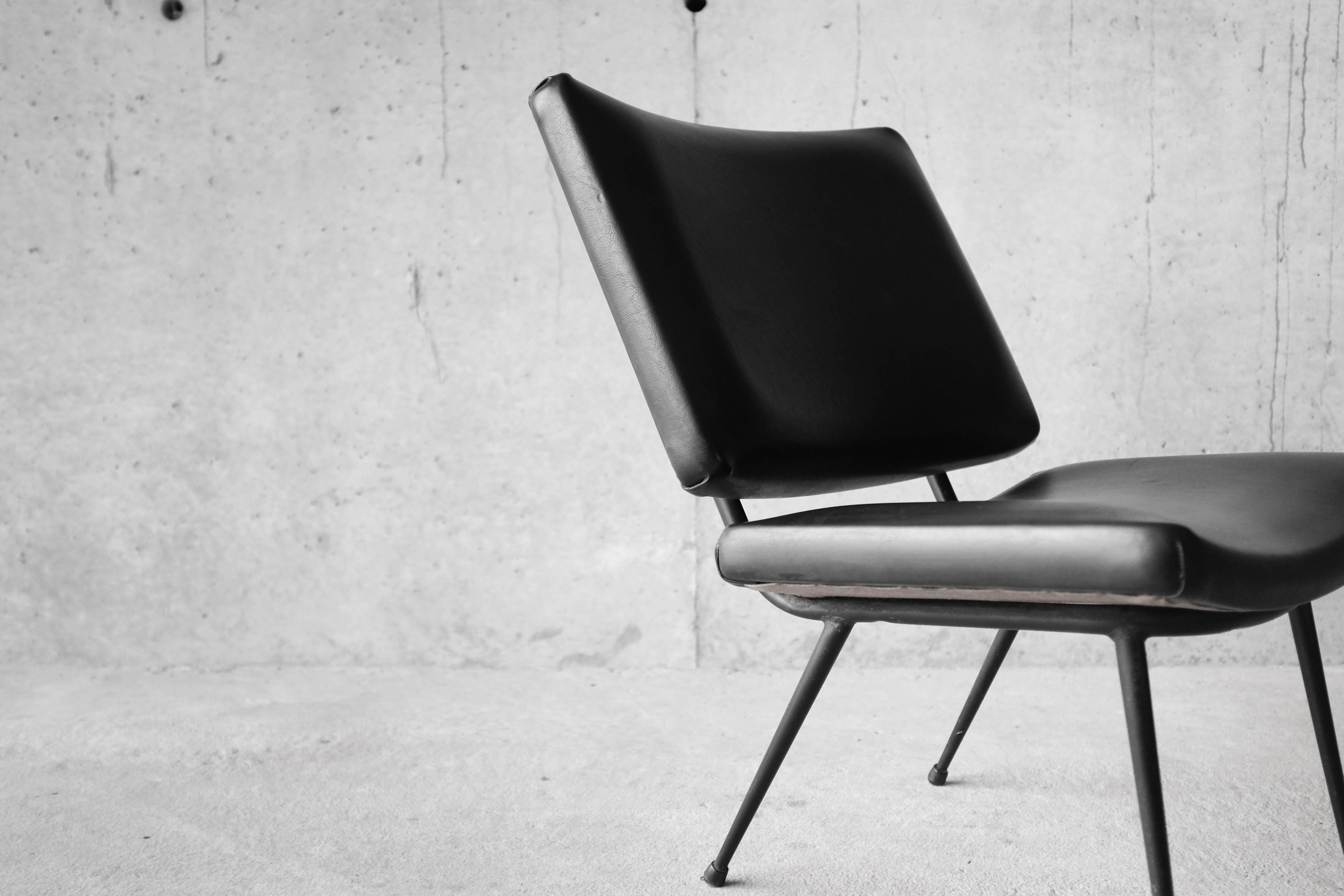 Armchair design vintage 60s black