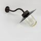 Lampe de cour