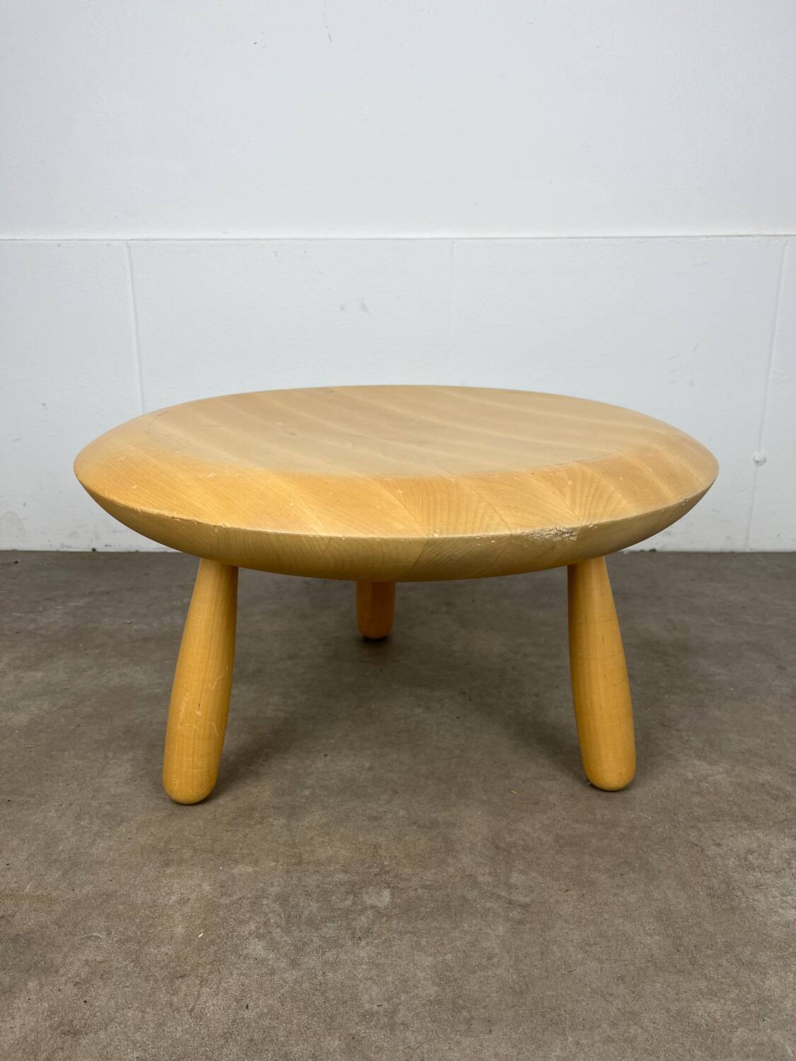 Table d’appoint Karljohan par Christian Hallerod, IKEA
