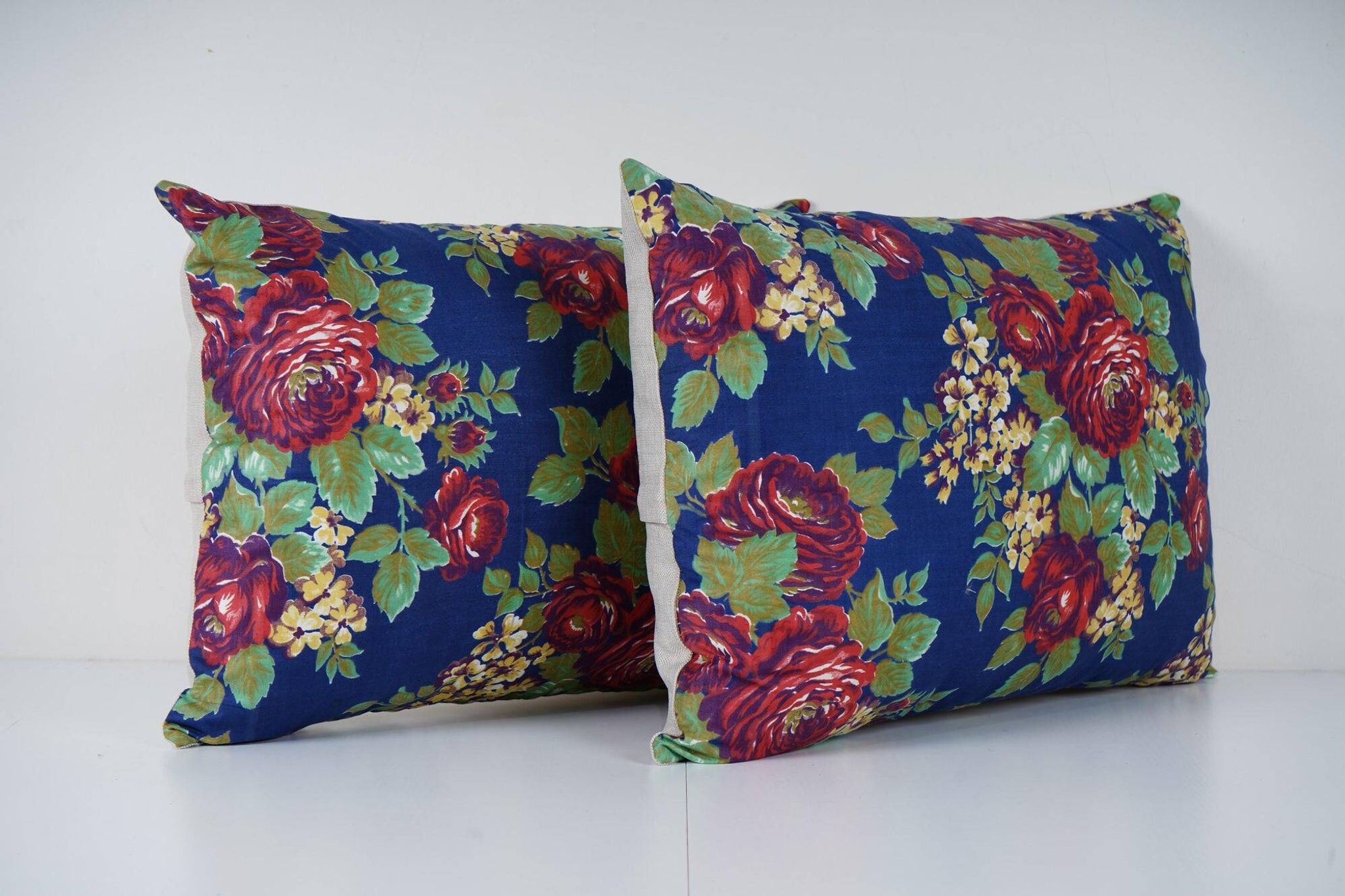 Set of 2 vintage Turkish cushion covers 41x56 cm