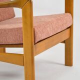 Pink knoll armchair