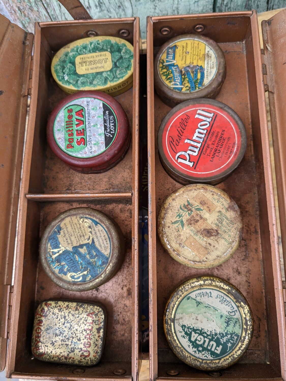Boîte à outils SNOR des années 40