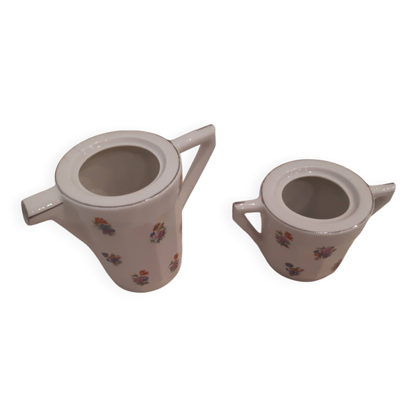Lot pot à lait et sucrier années 30, décor bouquet de fleurs. Fil argent.