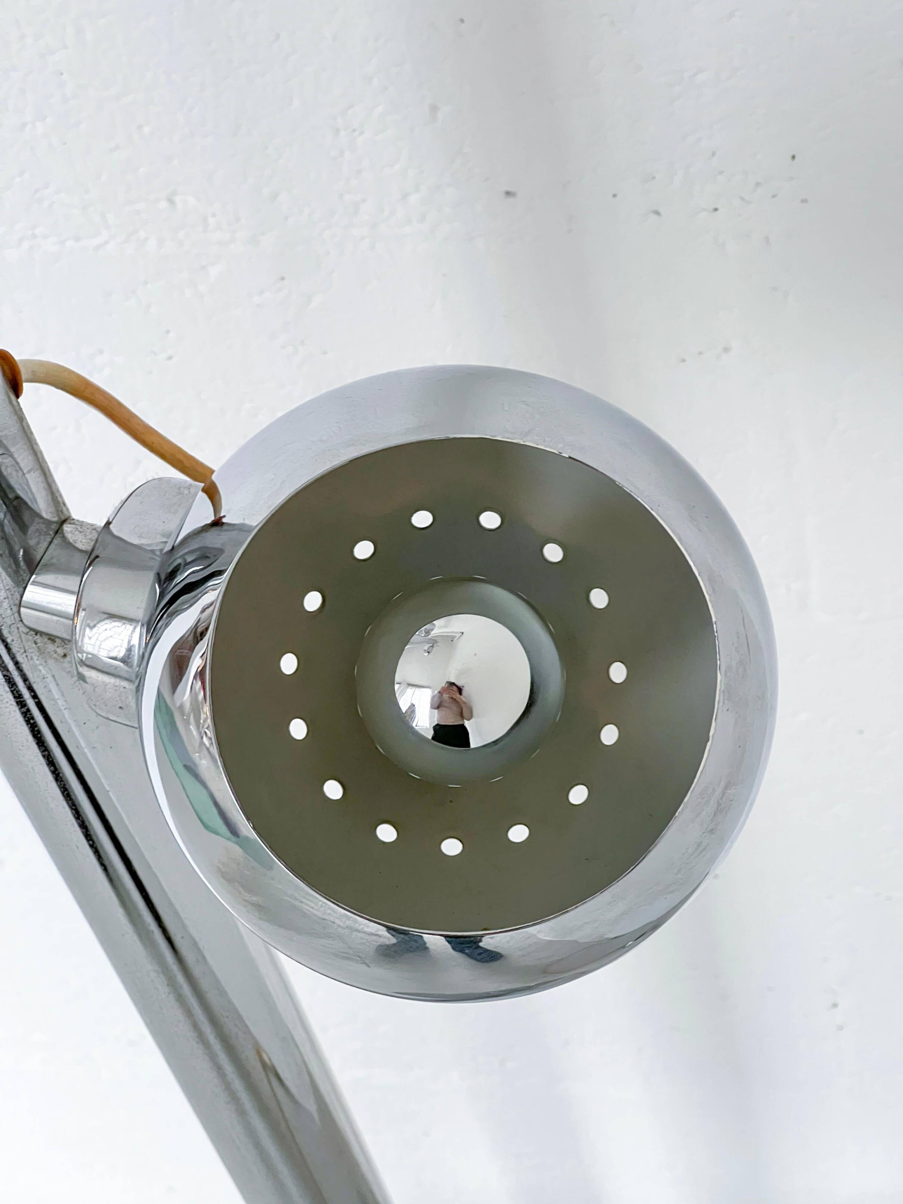 Vintage Goffredo Reggiani floor lamp in chromed metal, Italian Space Age, 1960s