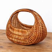 Petit panier vintage en osier tressé – Anse intégrée – Vannerie rétro