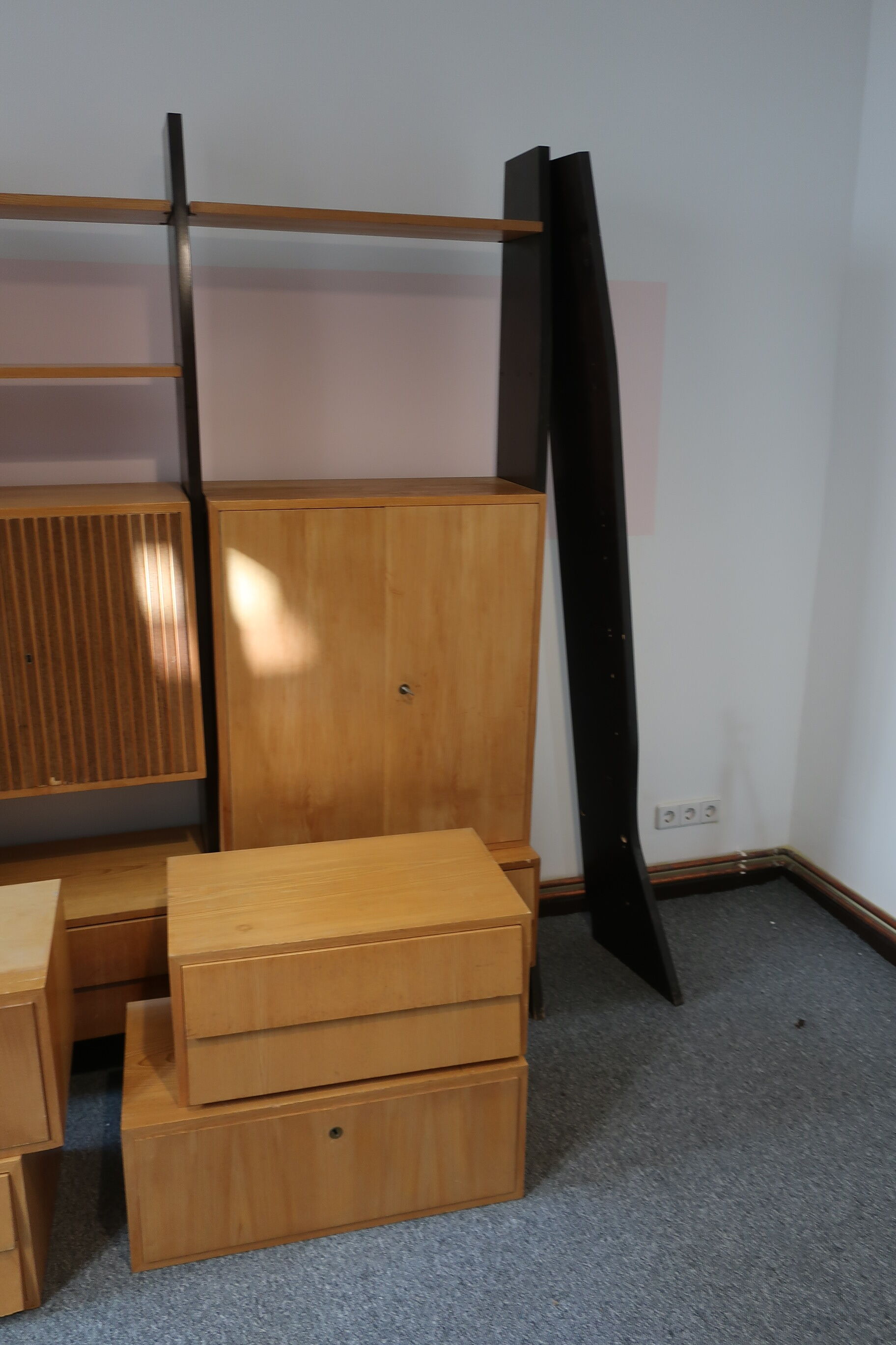 1950s foot library by designer Erich Stratmann, modular