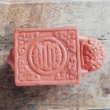 Raw ceramic elephant