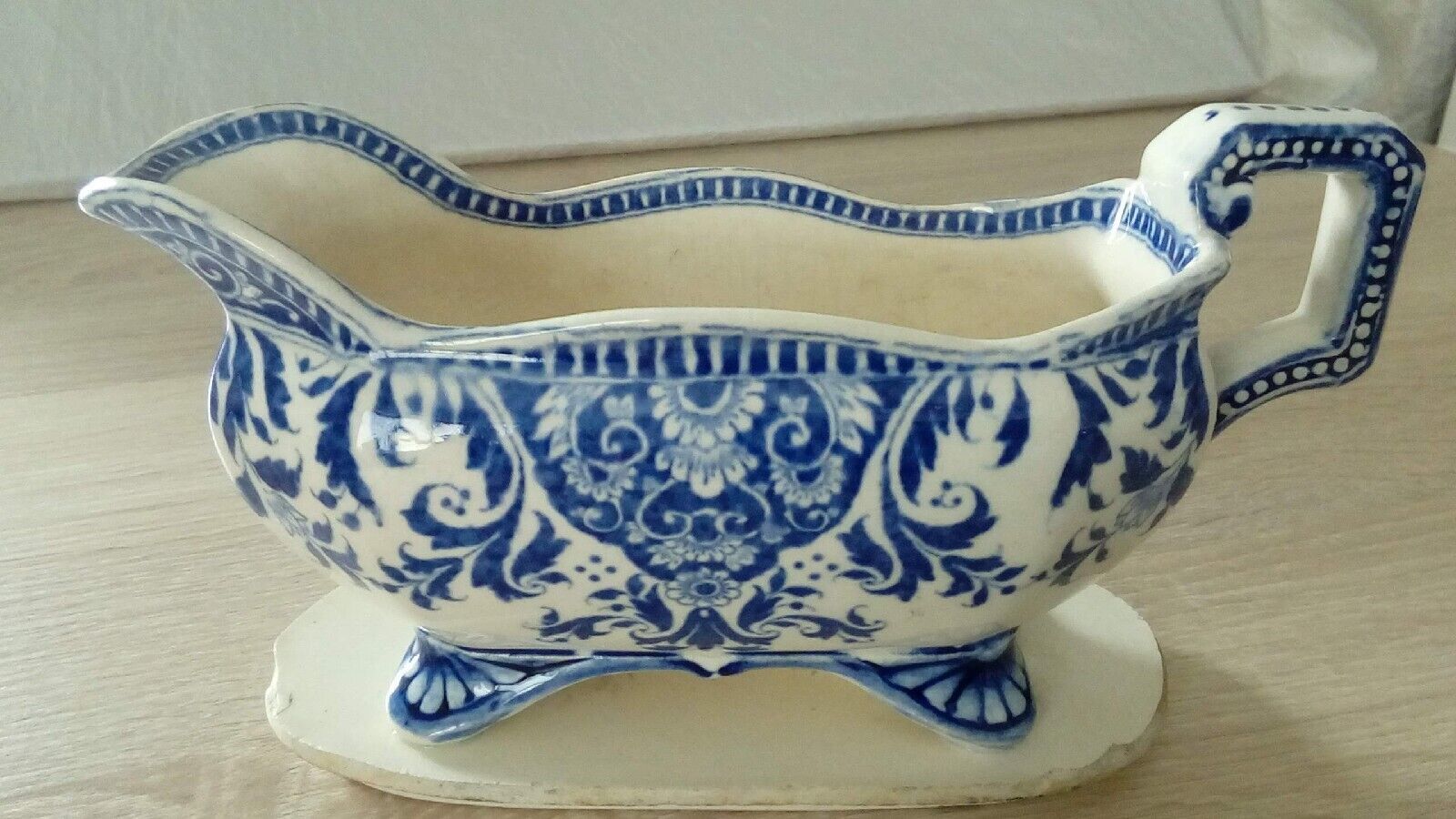 Sauciere on dormant sinceny sarreguemine u&c late 19 em