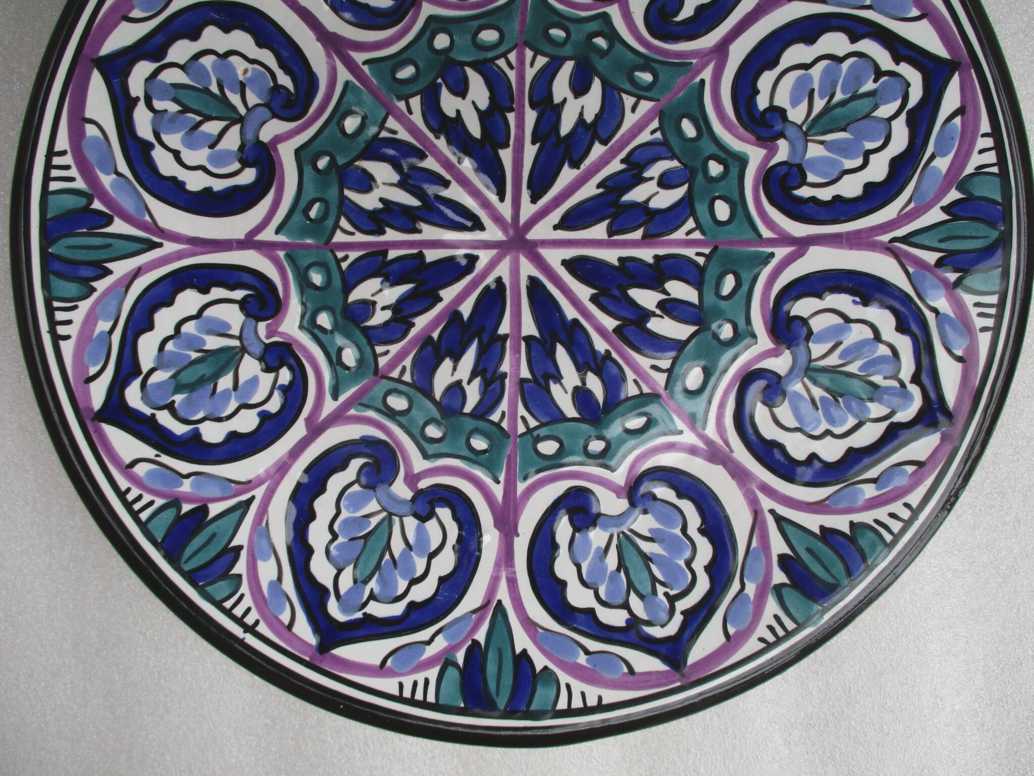 Large round dish - Nabeul ceramics
