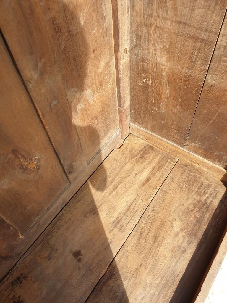 Wardrobe in oak XVIIIth