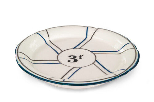 Porcelain wormwood saucer