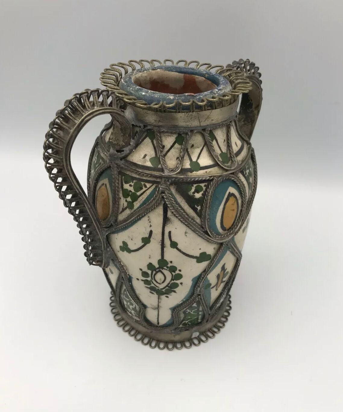 Old safi pottery vase in polychrome paint and metal sculpture décor 14 cm
