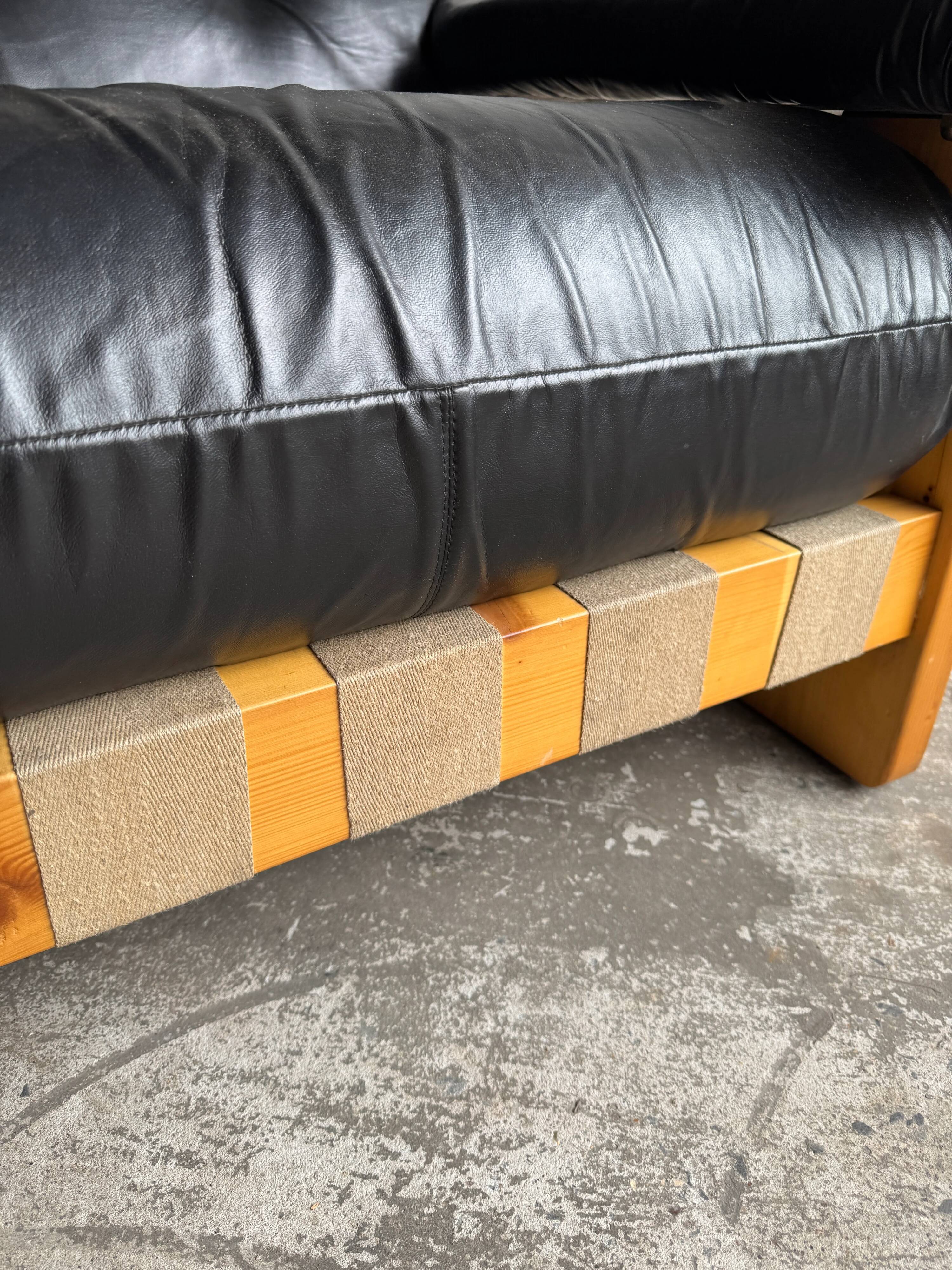 Vintage 1970s Italian Armchair by Poltrona Munari — Black Leather with Pine Wood Frame