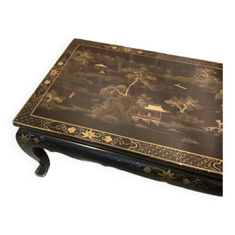 Coffee table, decorated with Asian motifs