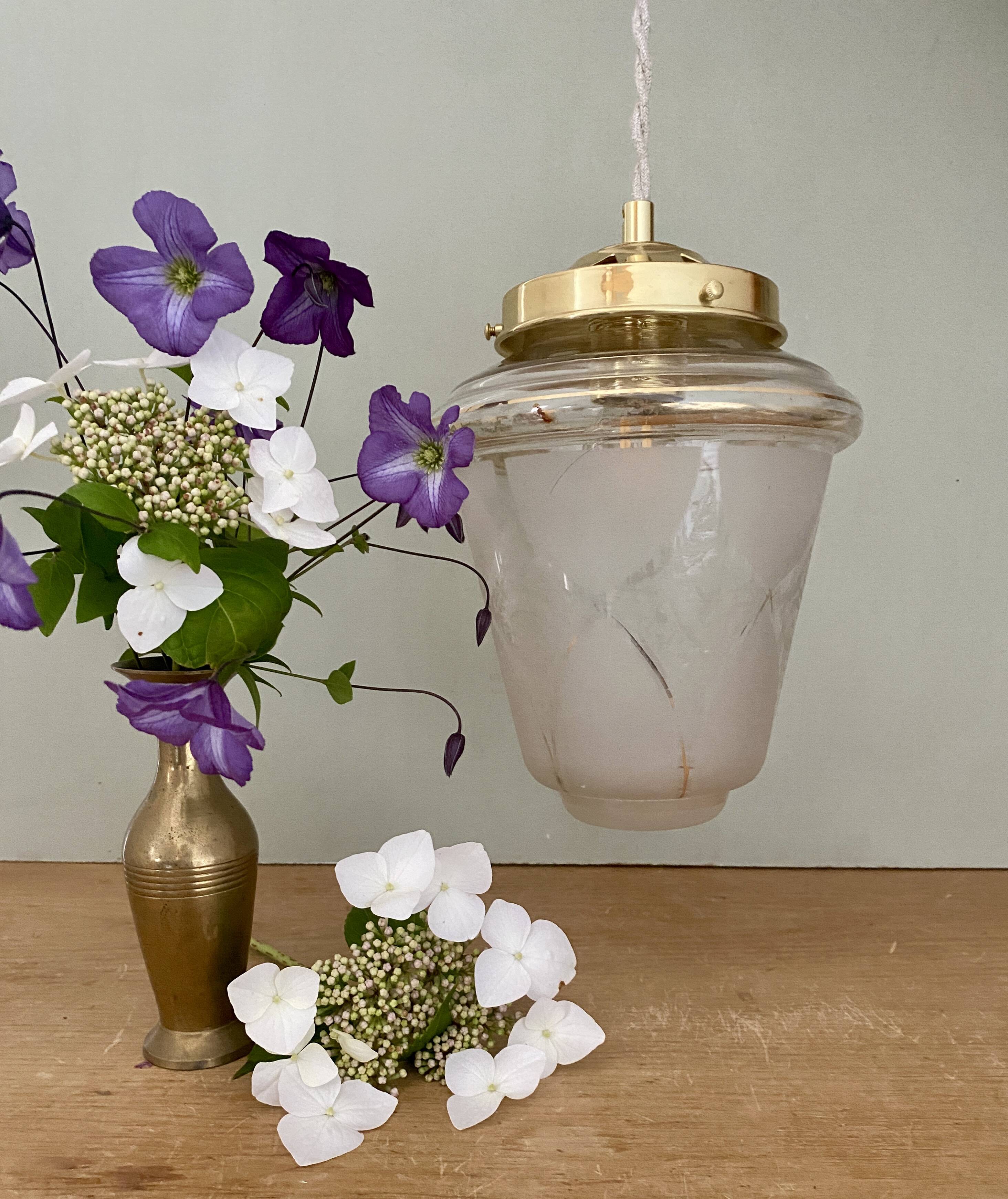 Vintage globe pendant light in white and gold frosted glass