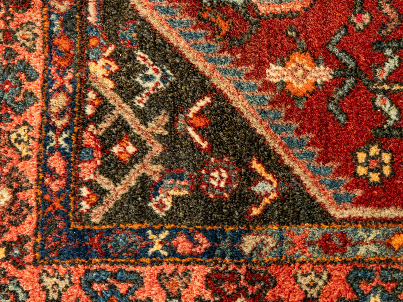 1960s kerman Carpet , 110 x 173
