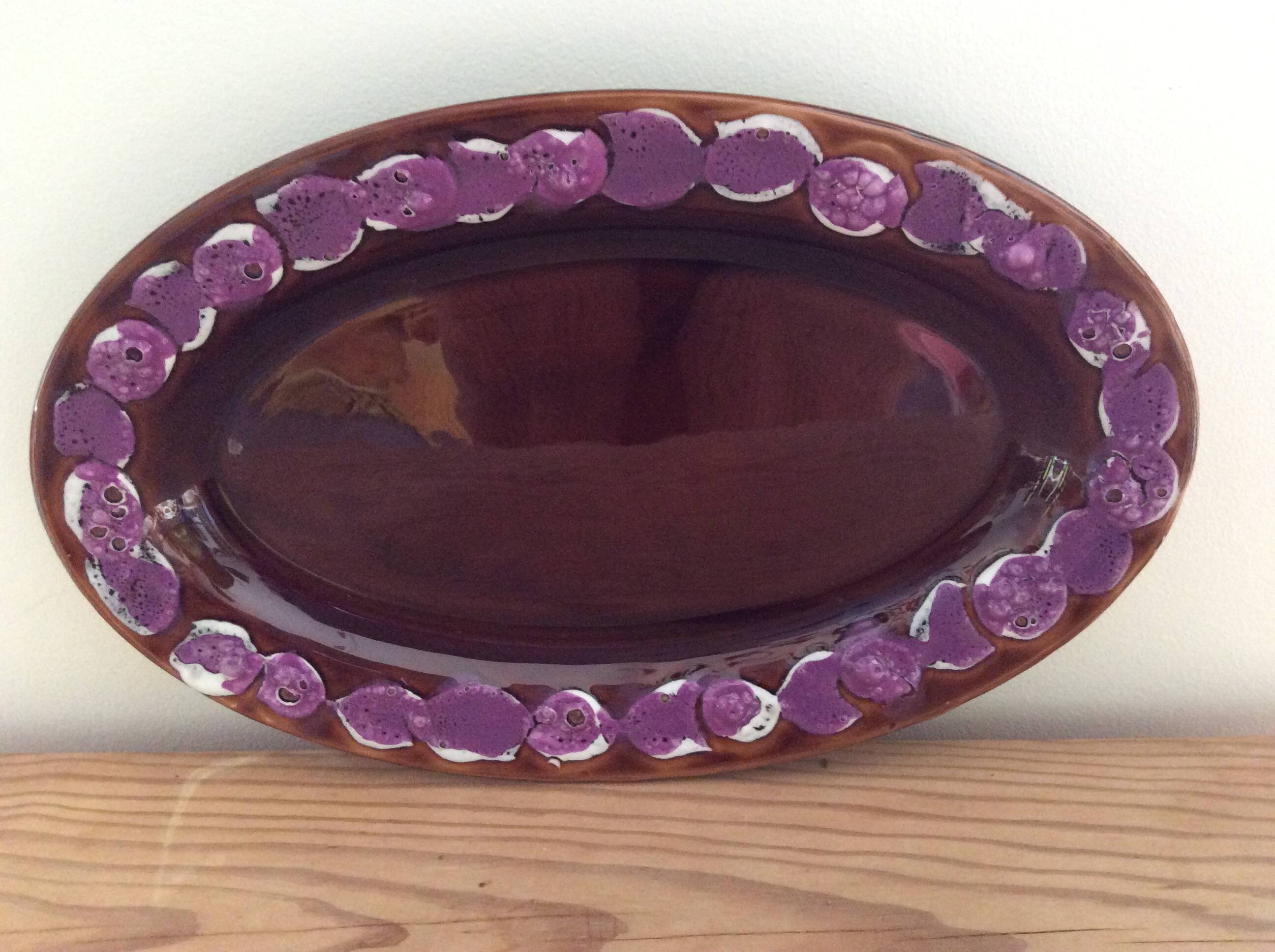 Oval dish