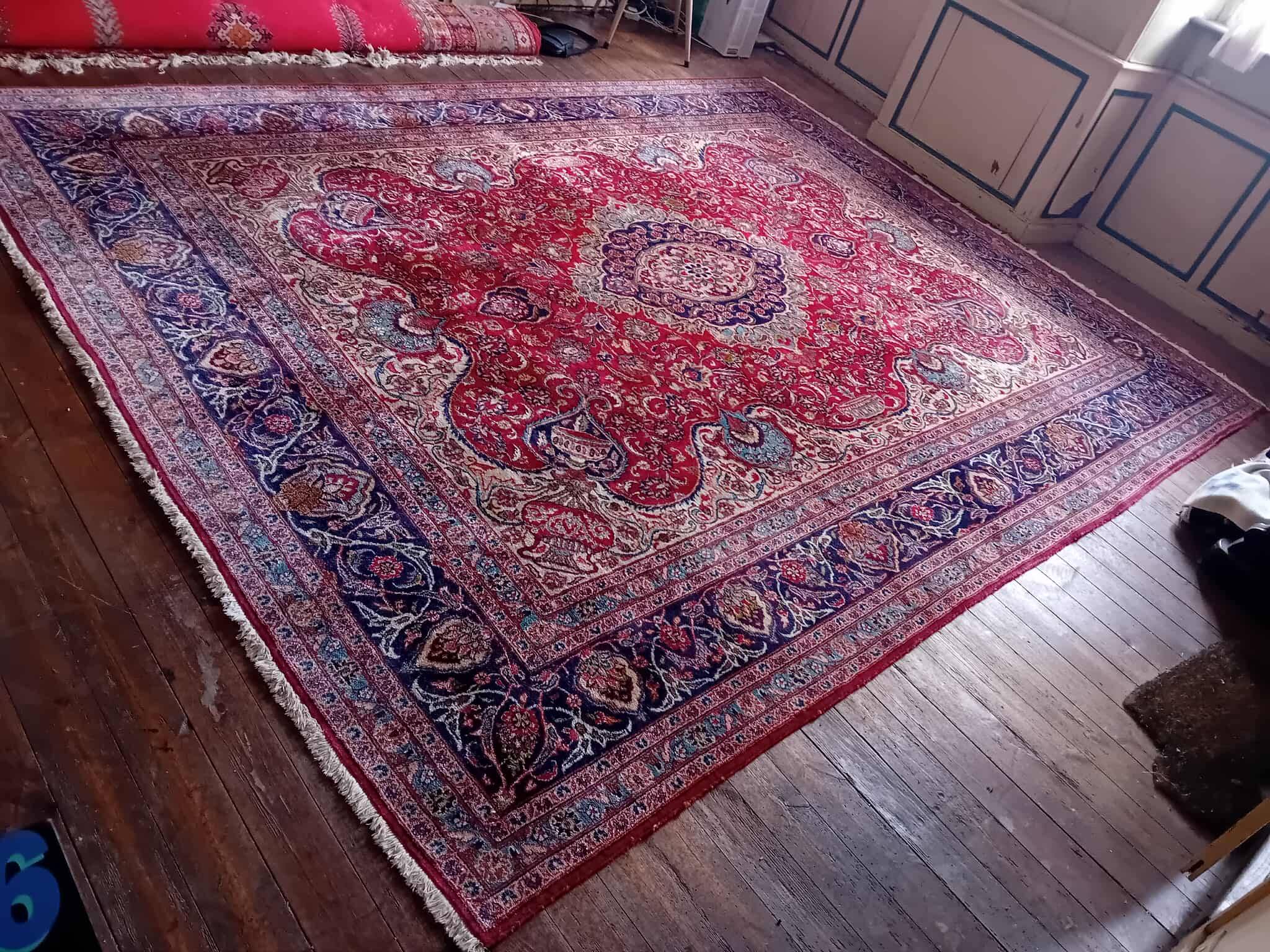 Handmade Persian Tabriz Rug 377x292cm