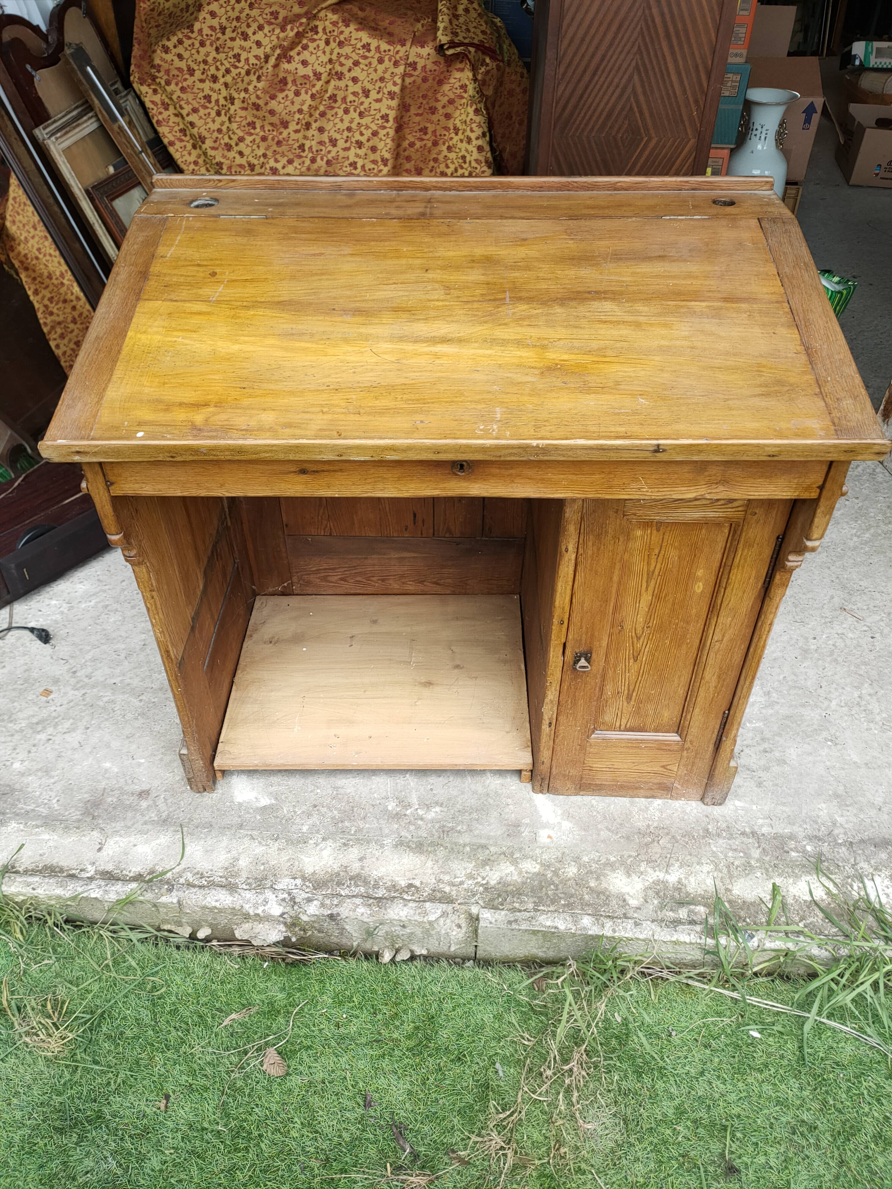antique counter