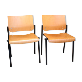 Ahrend school chairs stackable