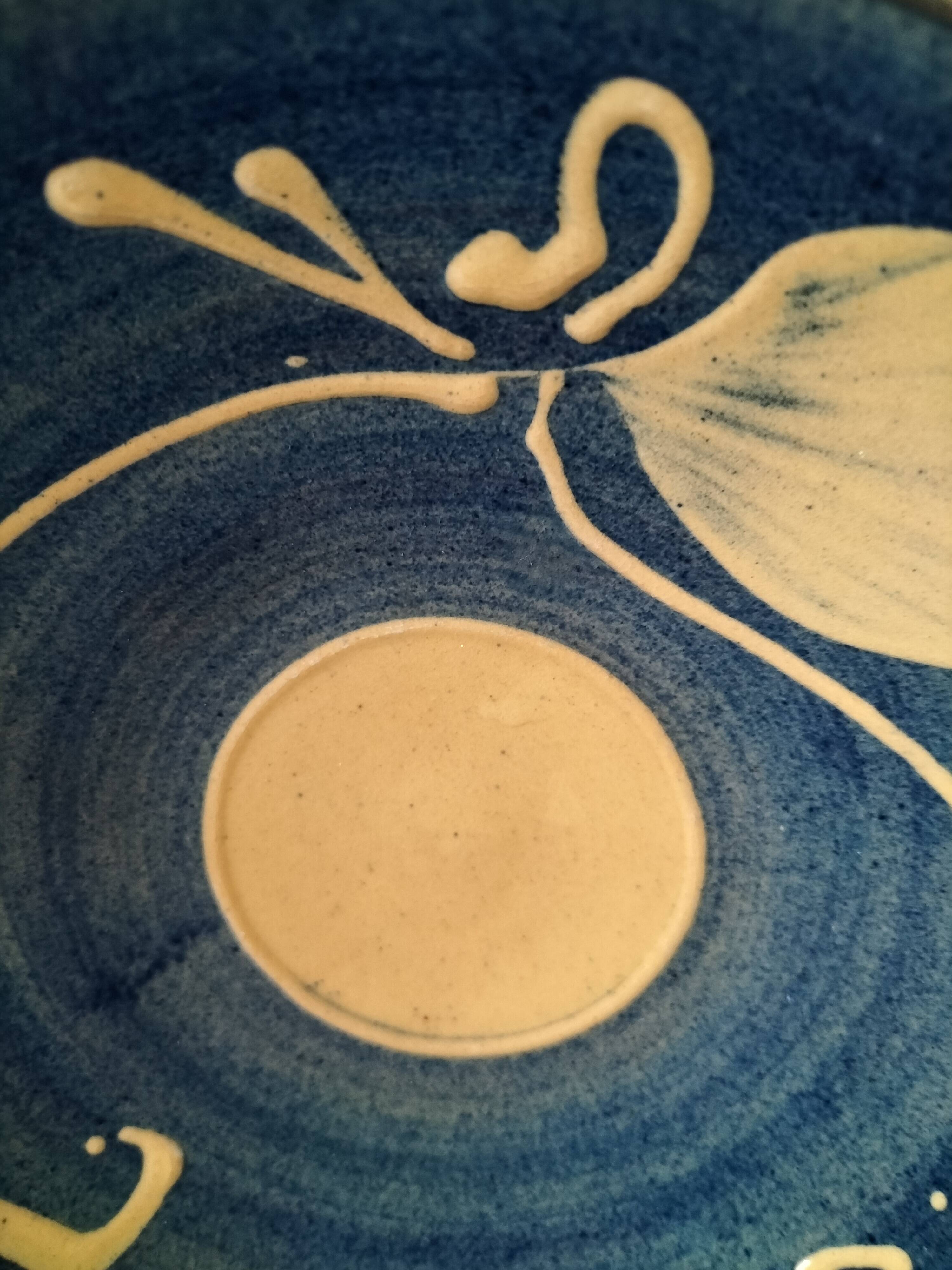 Pair of handcrafted bowls by Le Fer Rouge with blue and beige decor