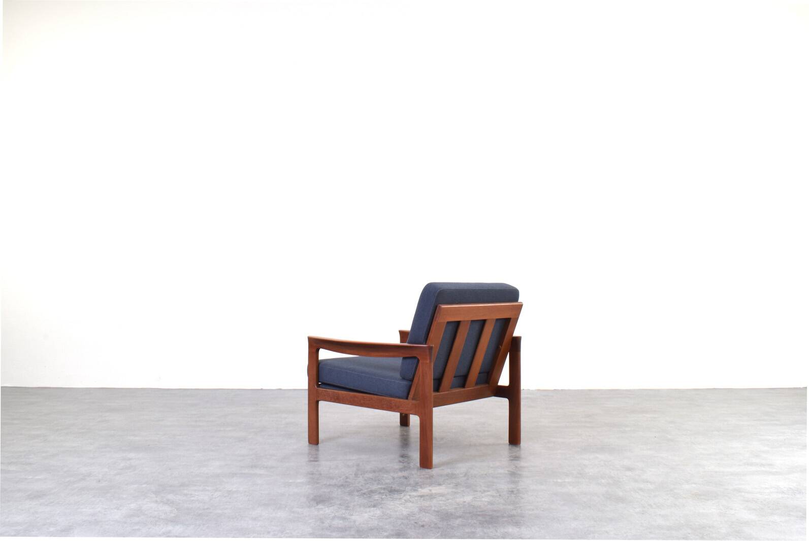 Mid-Century Danish Teak Lounge Chairs by Arne Vodder for Komfort, 1960s, Se