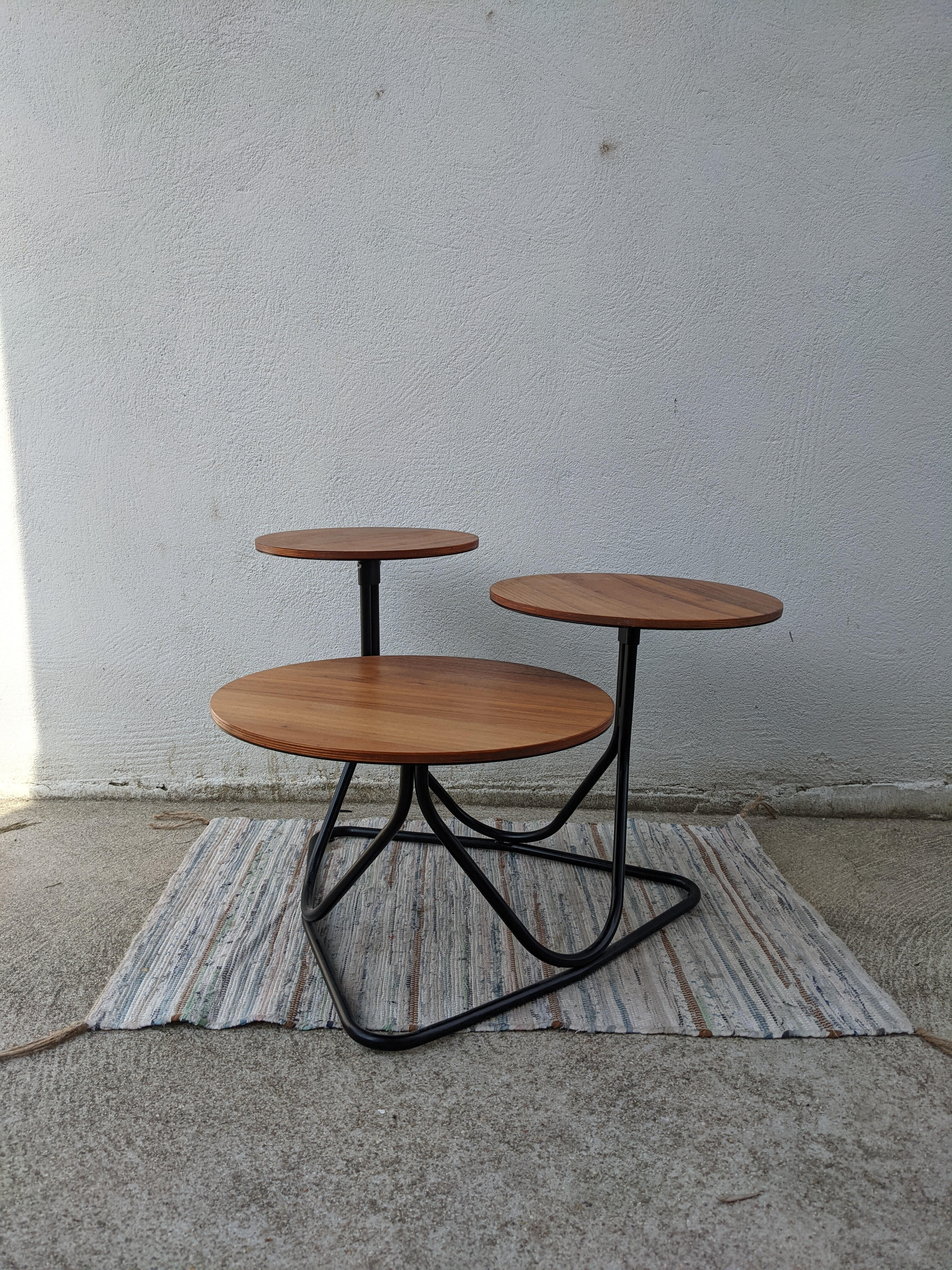 Coffee table 3 walnut trays
