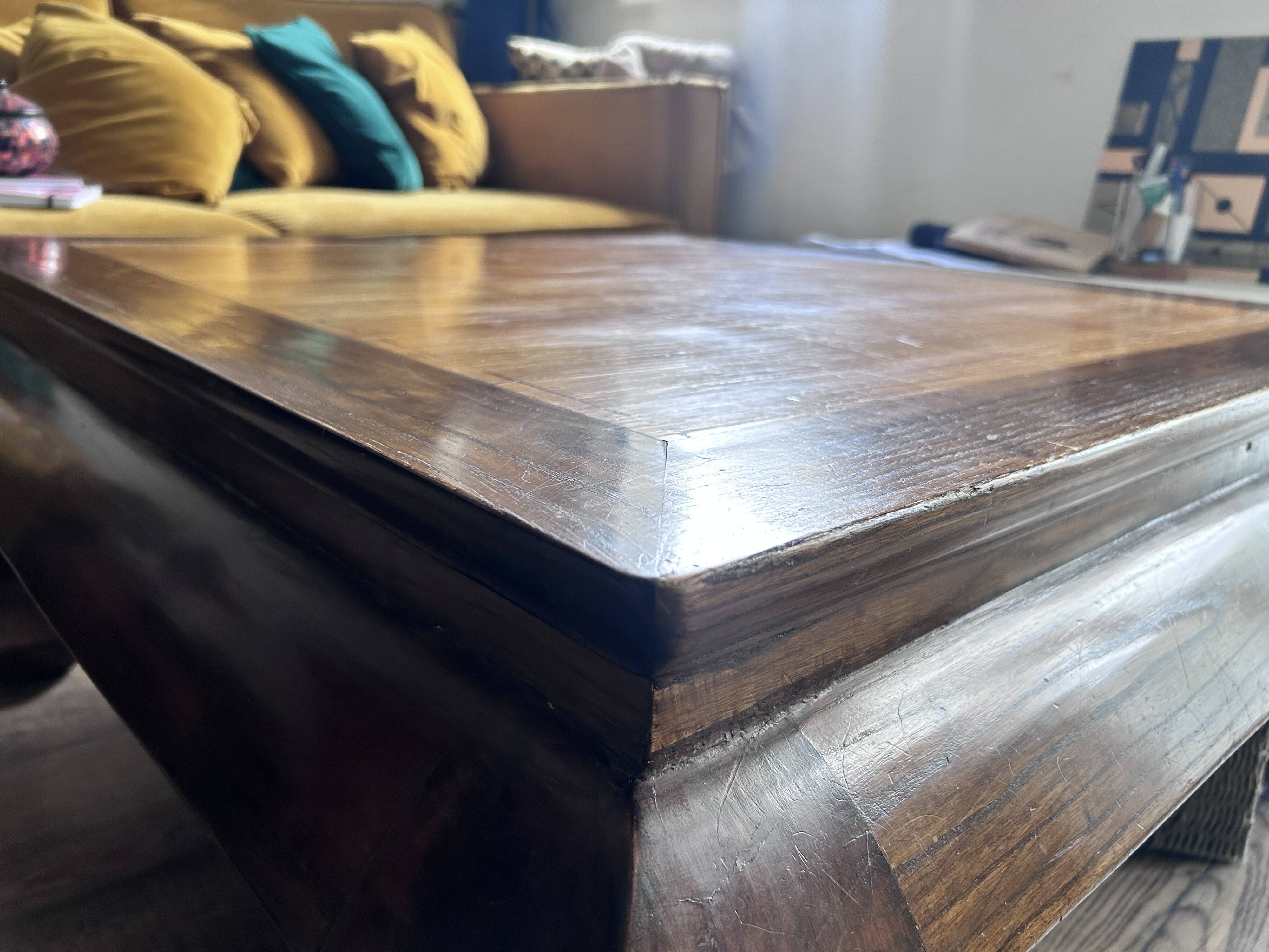 Chinese coffee table in genuine solid rosewood — Ming style