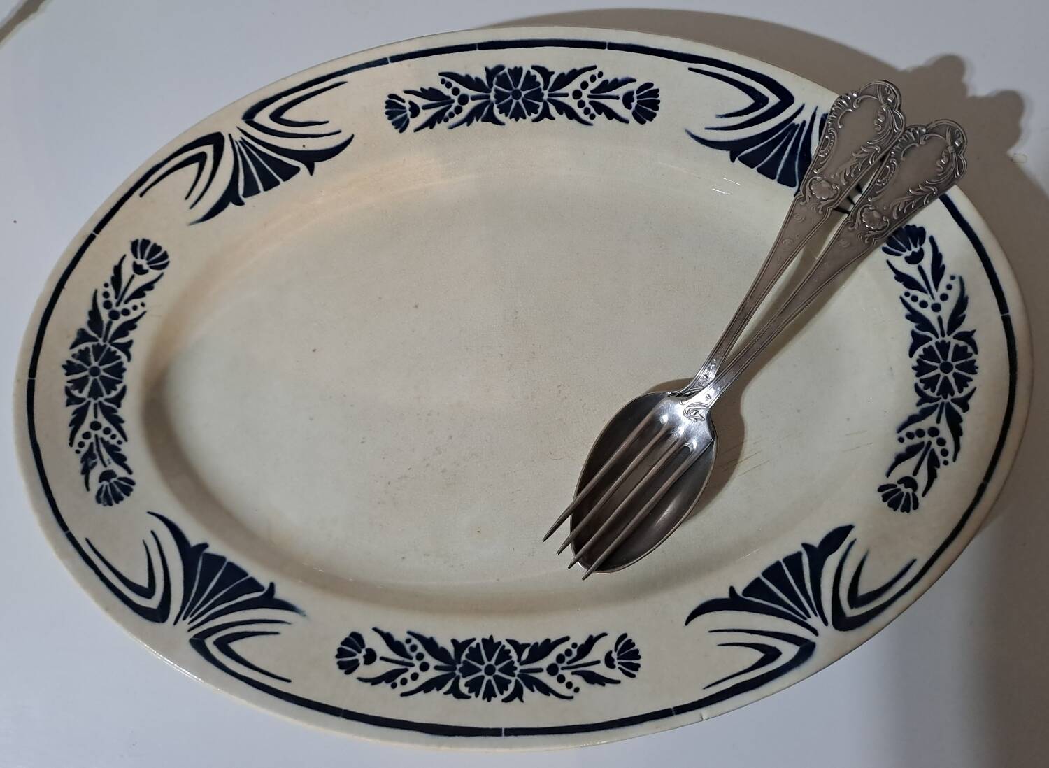 Badonviller oval dish