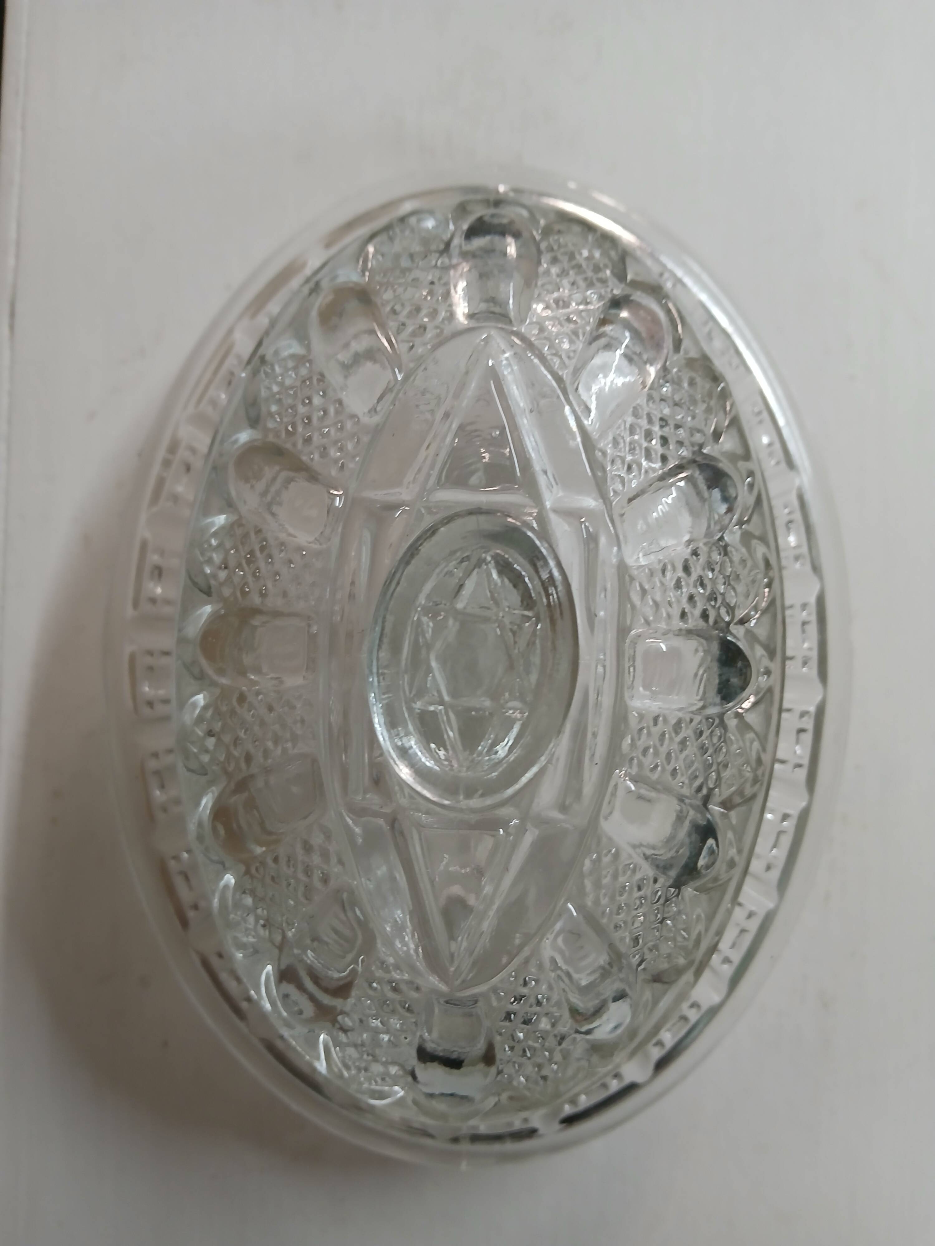 Butter dish