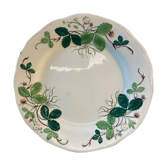 Georges Sand plate service Creil and Montereau 19th century. Strawberry barbotine.