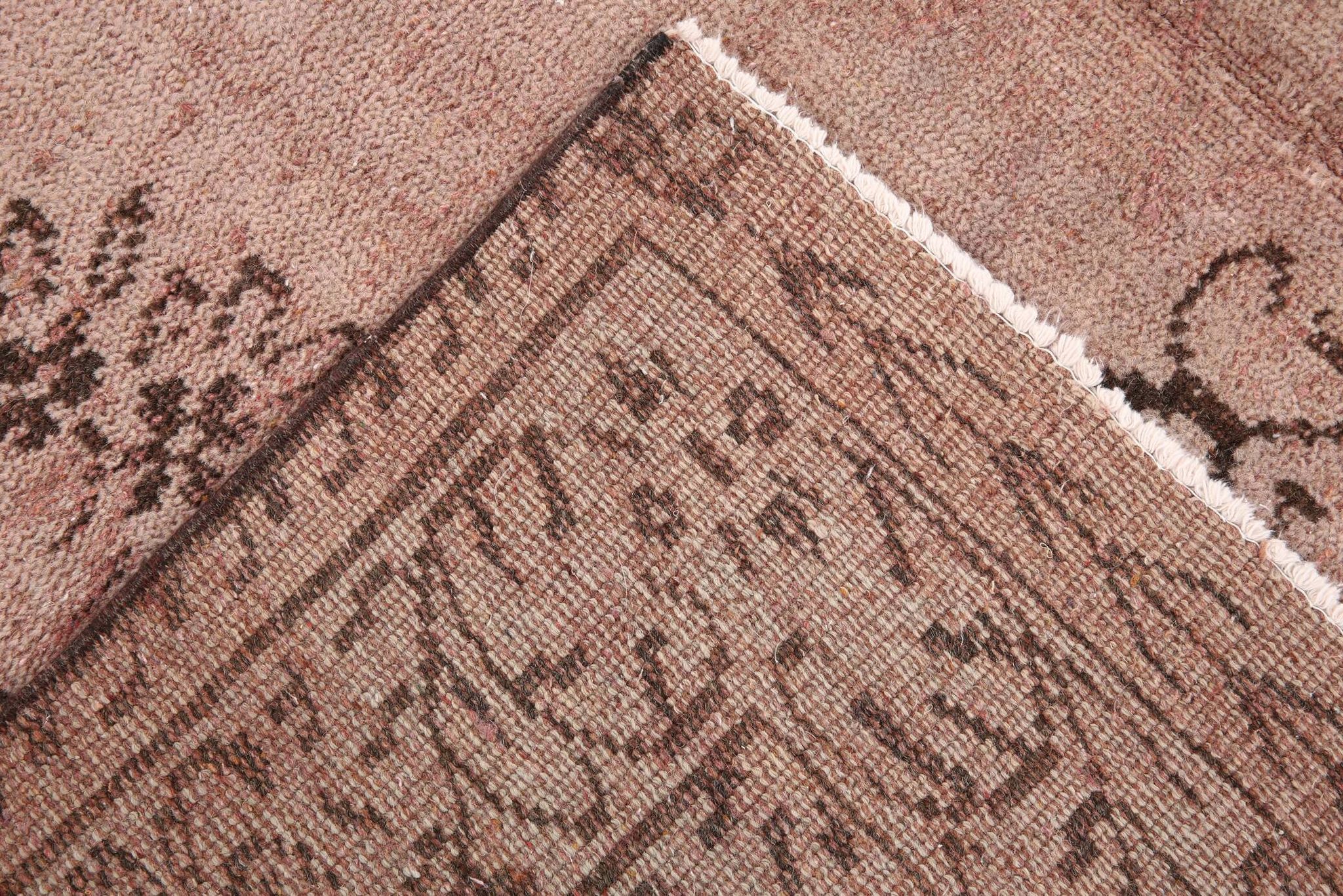 Tapis Vintage Kilim Rose Poudré Motifs Anatoliens, 176x282