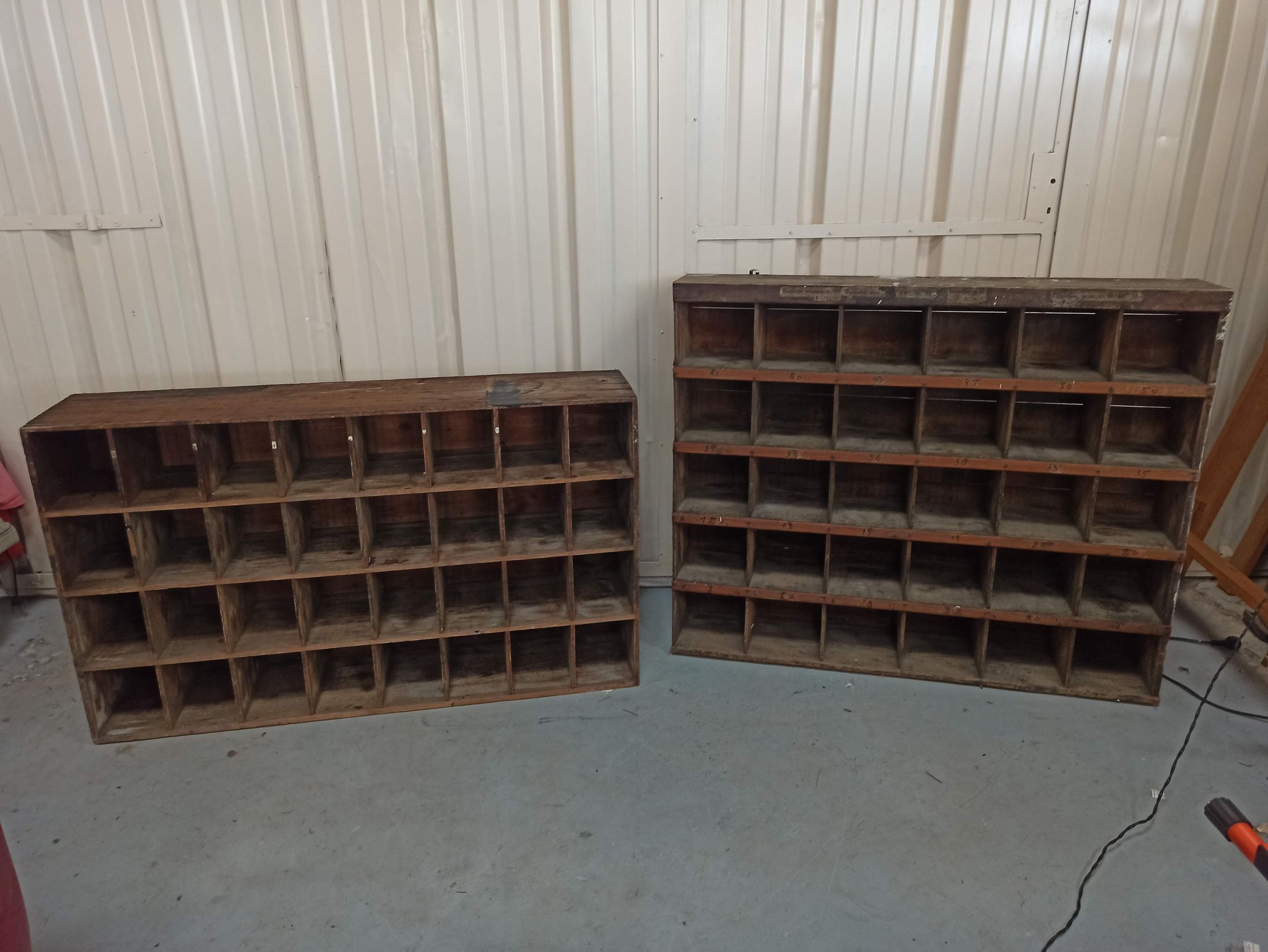 Duo of trade furniture sorting of the post shelf storage