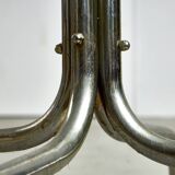 Porte-manteau postmoderne avec porte-parapluie et décor de sphères en vinyle
