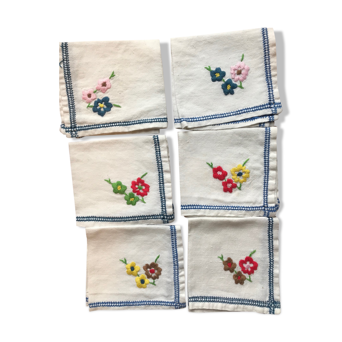 Set of 6 embroidered towels