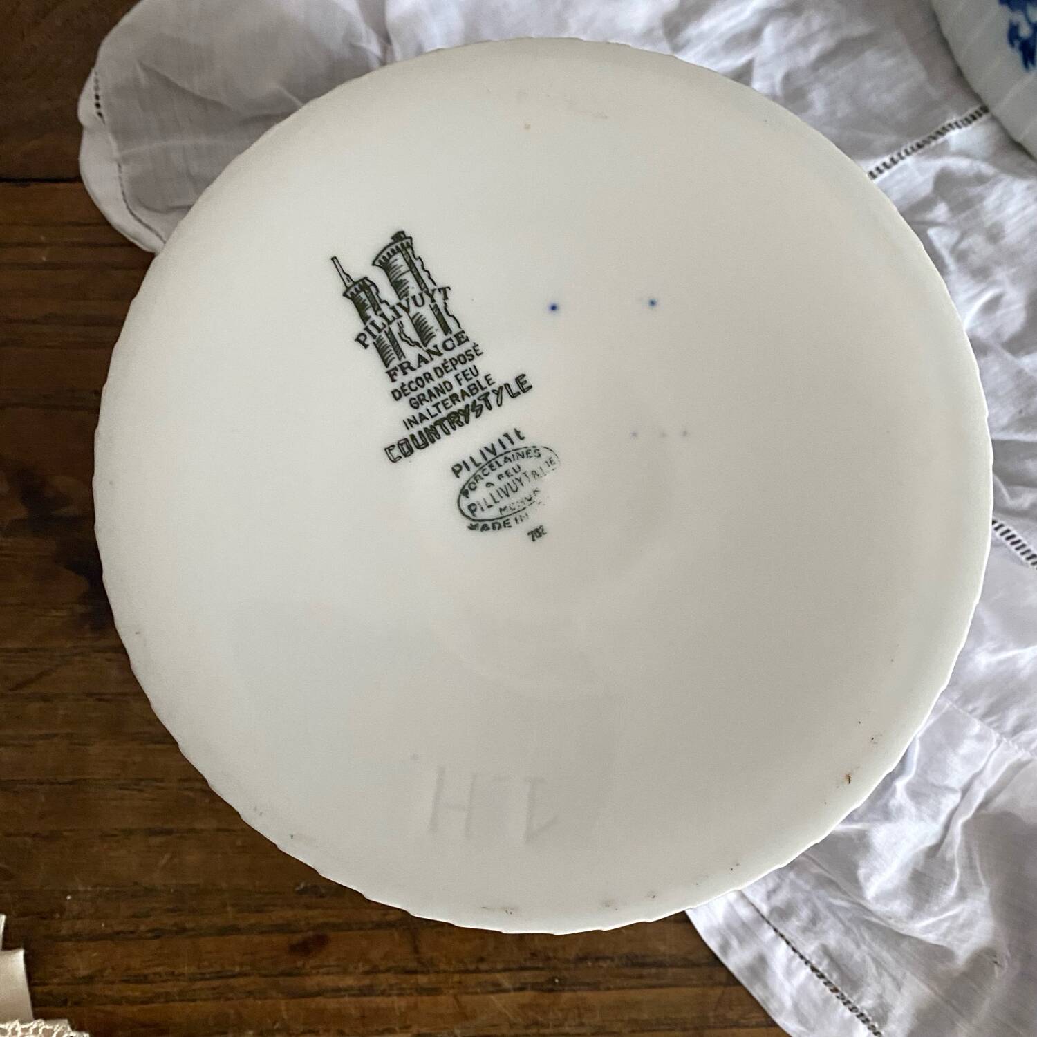 Pillivuyt Countrystyle Soufflé Dish