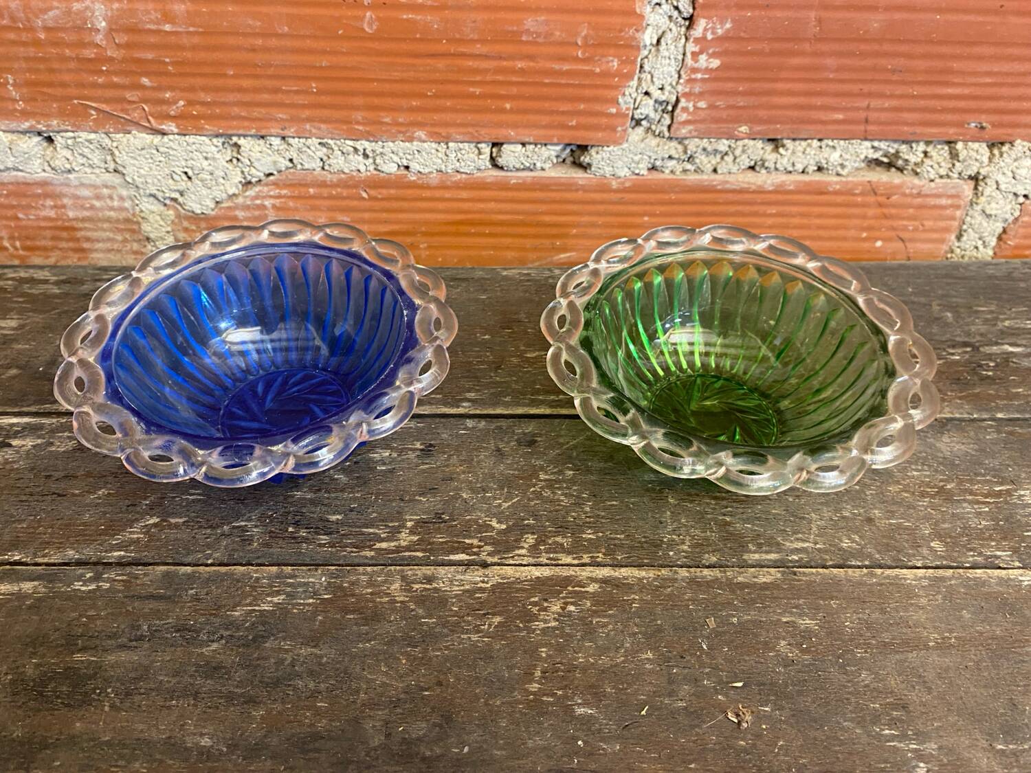 Pair of bol coupe fruit antique fostoria colony twisted green glass +