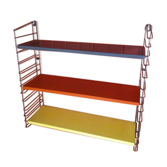 Tomado string shelf