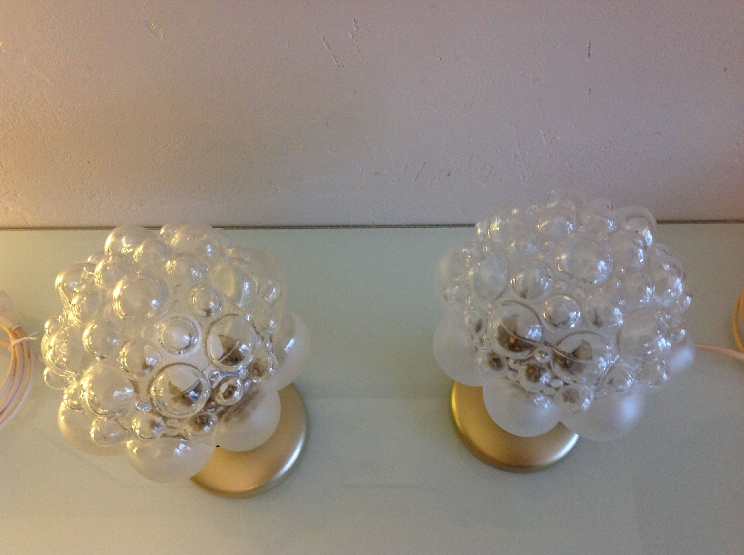 Pair of bubbled glass globe bedside lamps / vintage 60s-70s