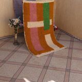 Traditional handmade Berber rug, size 150 x 250 cm