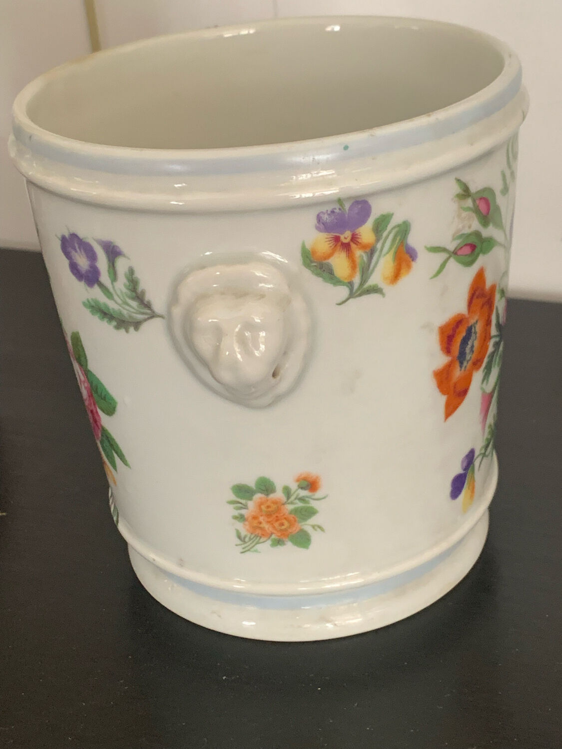 Porcelain pot cover