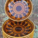6 Longchamp plates