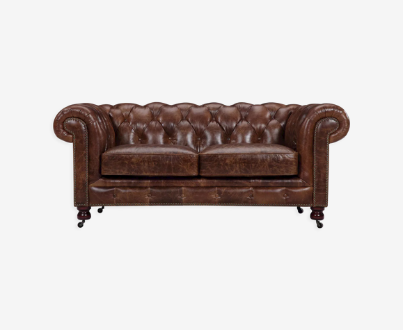 Brown leather Chesterfield sofa