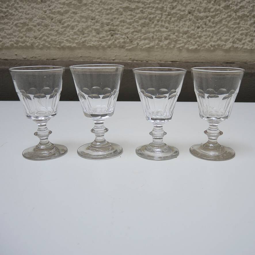 4 anciens verres à pied en cristal de style caton - h10 cm