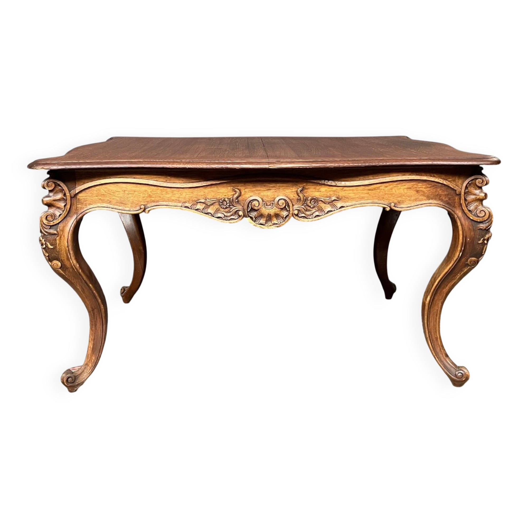 Regency-style dining table.