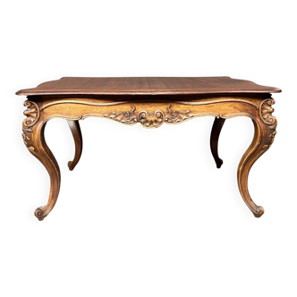 Regency-style dining table.