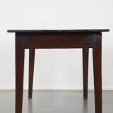 Table ancienne en bois fruitier, 2 tiroirs, France