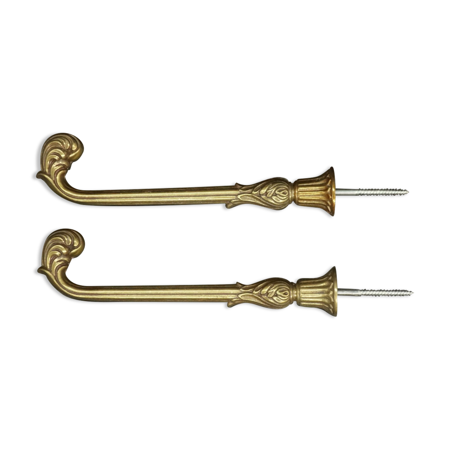 Pair of hooks Louis XV style