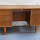 Bureau en bois